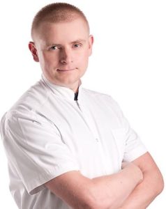 laryngolog dr Dmitry Tretiakow